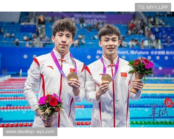 中国队勇夺亚运会金牌总数第一展现新一代运动员风采 中国队勇夺亚运会金牌总数第一展现新一代运动员风采