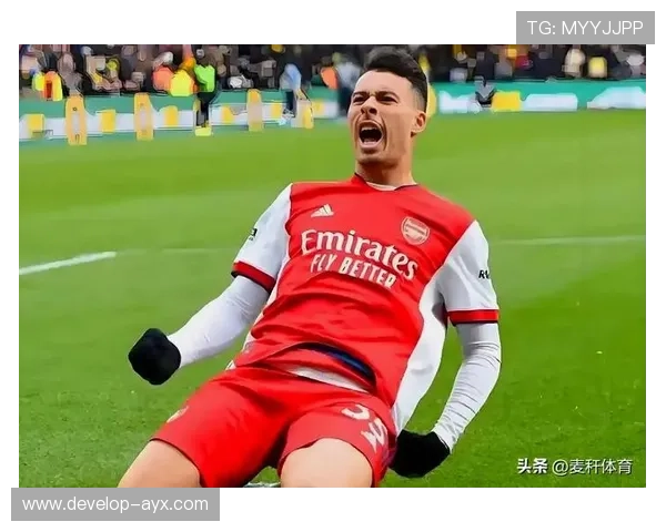 欧冠小组赛首轮：豪门球队纷纷亮相 谁能笑到最后