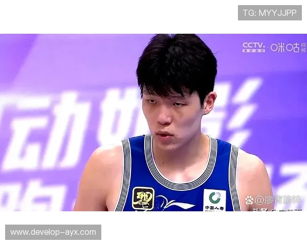 中国男篮力克日本队挺进亚洲杯决赛，孙铭徽贡献全场最高分