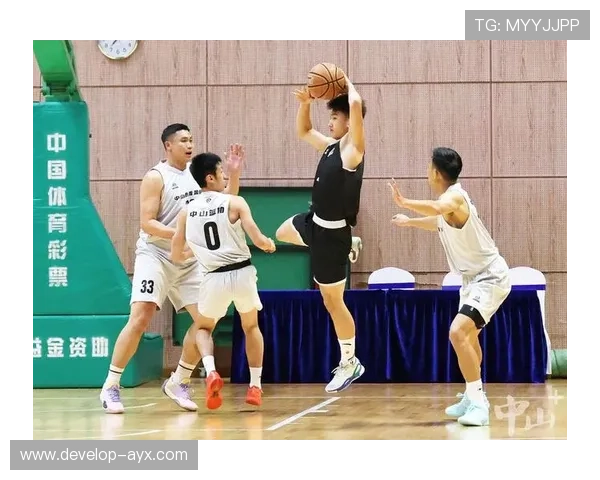 中国男篮迎战菲律宾力拼四强席位 赛前备战情况与战术分析