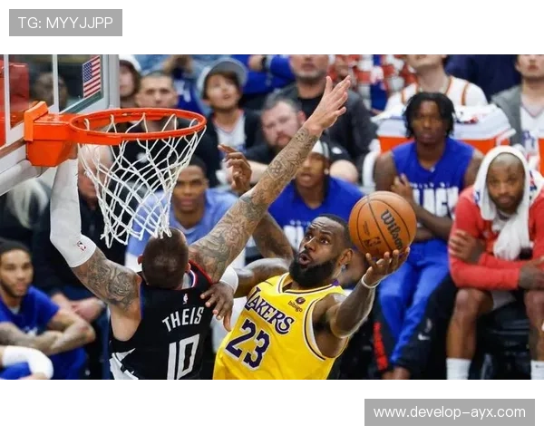 湖人逆转勇士比赛焦点分析詹姆斯关键表现引热议